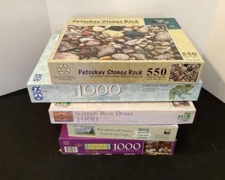 Large variety of puzzles in catalog