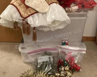 Christmas decor & storage totes