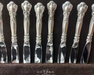 85 pc set of Gorham Sterling Silver Flatware - "Chantilly" Pattern
8 pc Place Setting
