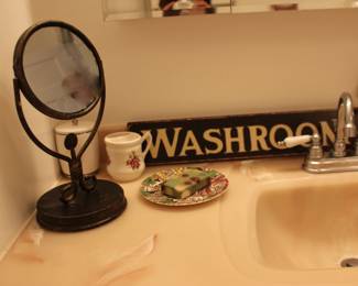 Washroom Signs, Mirror