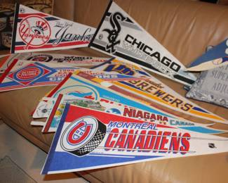 Sport Pendants, Yankees, Detroit Pistons, More