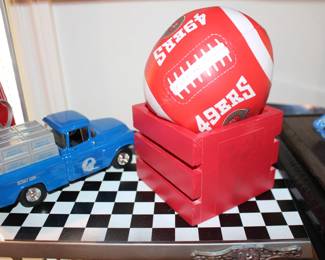 Lions, Model Truck, Sports Ball