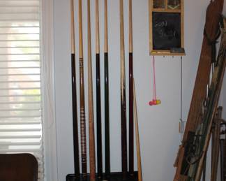 Kasson Custom Pool Table & Cue Sticks
