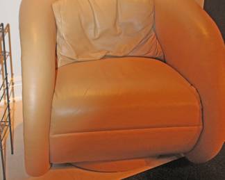 Premiere Round  Back Swivel Chairs