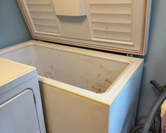 Presale Item #4 - 7 cu.ft. Holiday Freezer Chest - $60