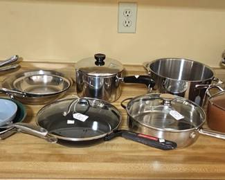 Various pots, pans and frying pans. Wagner cast iron frying pan and others. Greenpans (several) Revere ware, Copper deep fry pan with lid and more