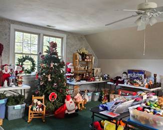Entire room of CHRISTMAS - it's right around the corner!