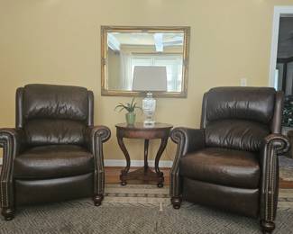 Pair of Willis Wayside Recliners