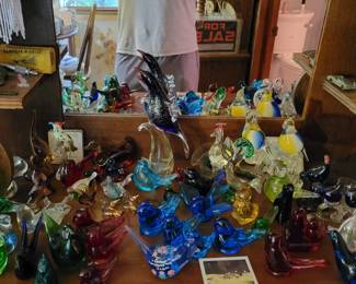 Glass birds including murano and Fenton