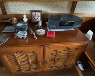 Bose Radio and Accessories Base of Wall Unit