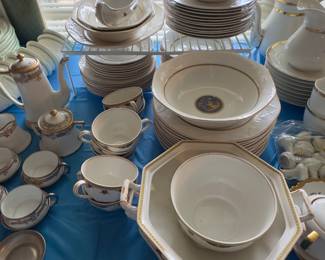 Meakin Dinnerware