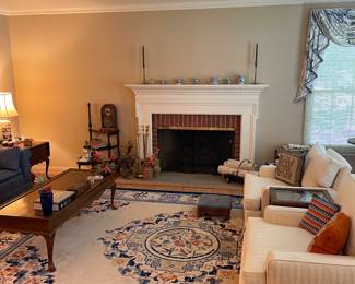 Chinese Rug, 9 x 12 Wool - immaculate