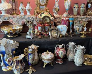 Porcelains Galore