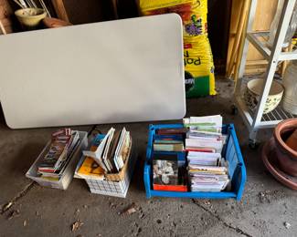 Cards, Boxed Sets, Maps, Booklets