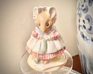 13 Beatrix Potter porcelain figures