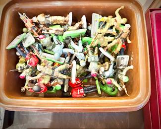 Vintage and antique British soldiers, most in original boxes