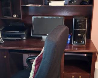 Office desk and chair