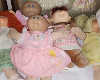 Cabbage patch dolls (original)