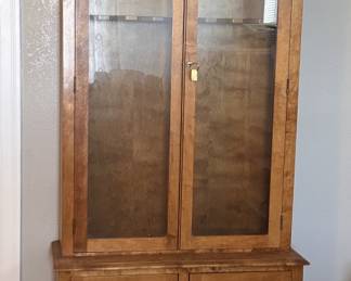 Locking Wooden Gun Cabinet w/ Key