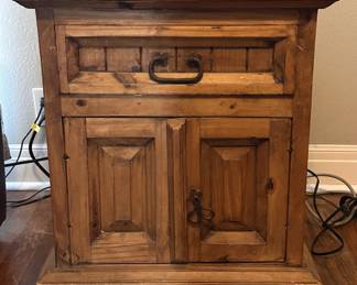 Ranch / Farmhouse Pine End Tables, Set of 2