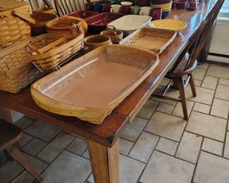 BEAUTIFUL TABLE WITH CHAIRS