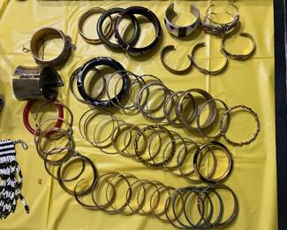 Did someone say BANGLES????