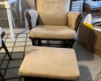 Glider with ottoman