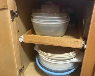 Storage dishes