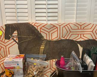 Decorative wall rug. Various dining and decorative items.