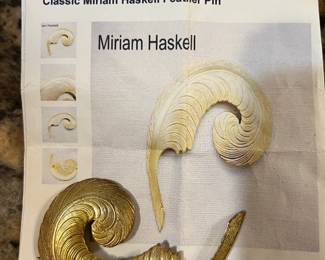 Vintage, hard to find, Miriam Haskell feather pin (brooch)