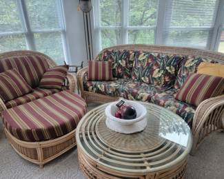 8 piece set includes 4 removable stools from under the table.