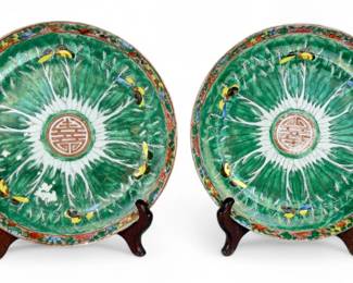 Pair of Hand Painted Chinese Export Cabbage Plates