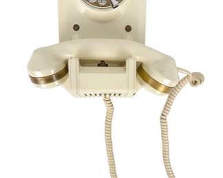 Art Deco Automatic Electric Type 40 Rotary Dial Telephone