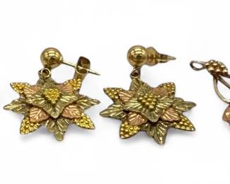 Black Hills Tri-Color Gold Earring & Pendant Set
