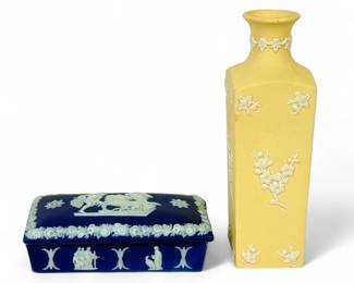 (2pc) Wedgwood Trinket Box & Vase