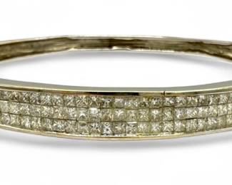 18K White Gold & Diamond Bangle Bracelet
