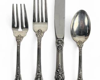 (40pc) Lunt "Eloquence" Sterling Silver Flatware Set