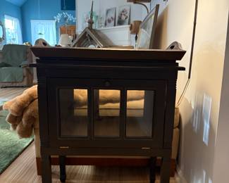 Solid wood Fidelia style table   Removable tray, open down door on front 