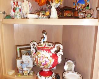 Large Capodimonte Covered Urn