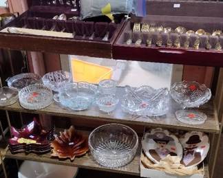 Silverware sets