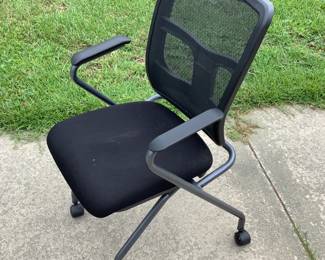 Rolling office chair