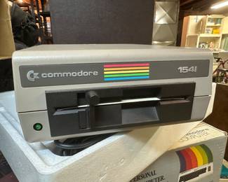 Vintage Commodore 64 disk drive