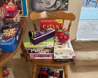 Games, puzzles and toys.....