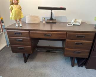 MCM desk