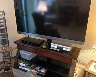 Sony Bravia LCD TV and stand