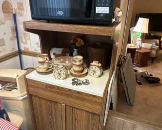 Microwave stand