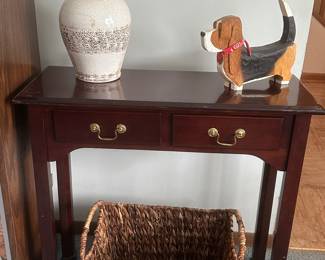 Occasional table