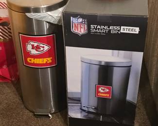 Chiefs trashcan