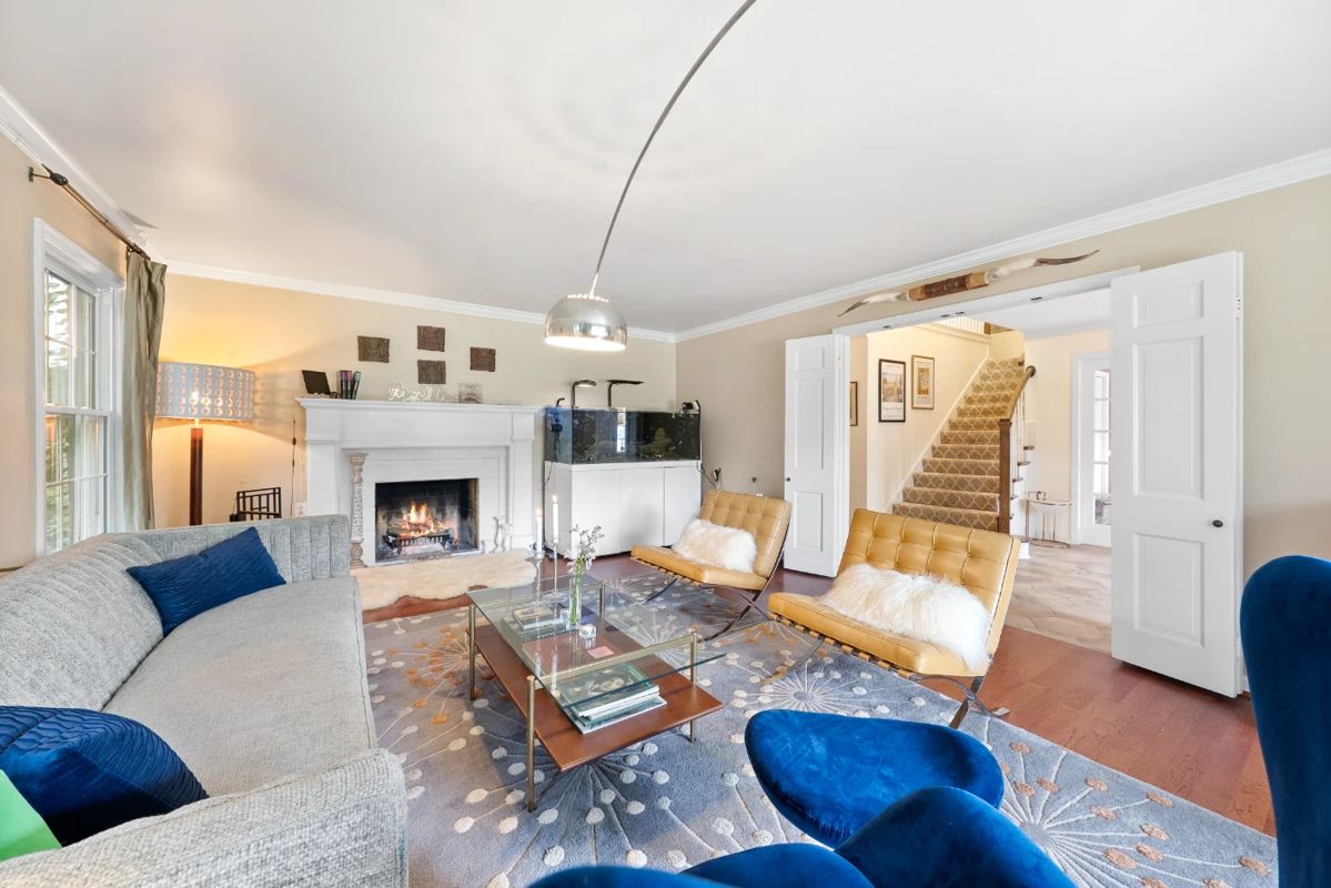 22Living Room