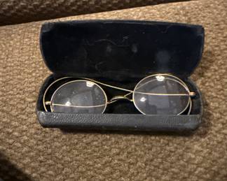 Vintage speckticals